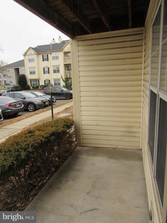 Building Photo - 11006 Koman Cir