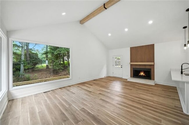 Building Photo - 7600 Fields Dr