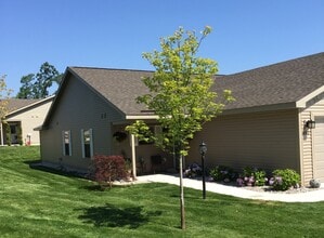 Building Photo - 1243 Terrace Bluff Dr