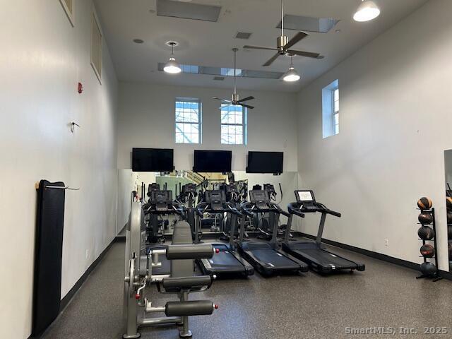 Building Photo - 100 Glenbrook Rd