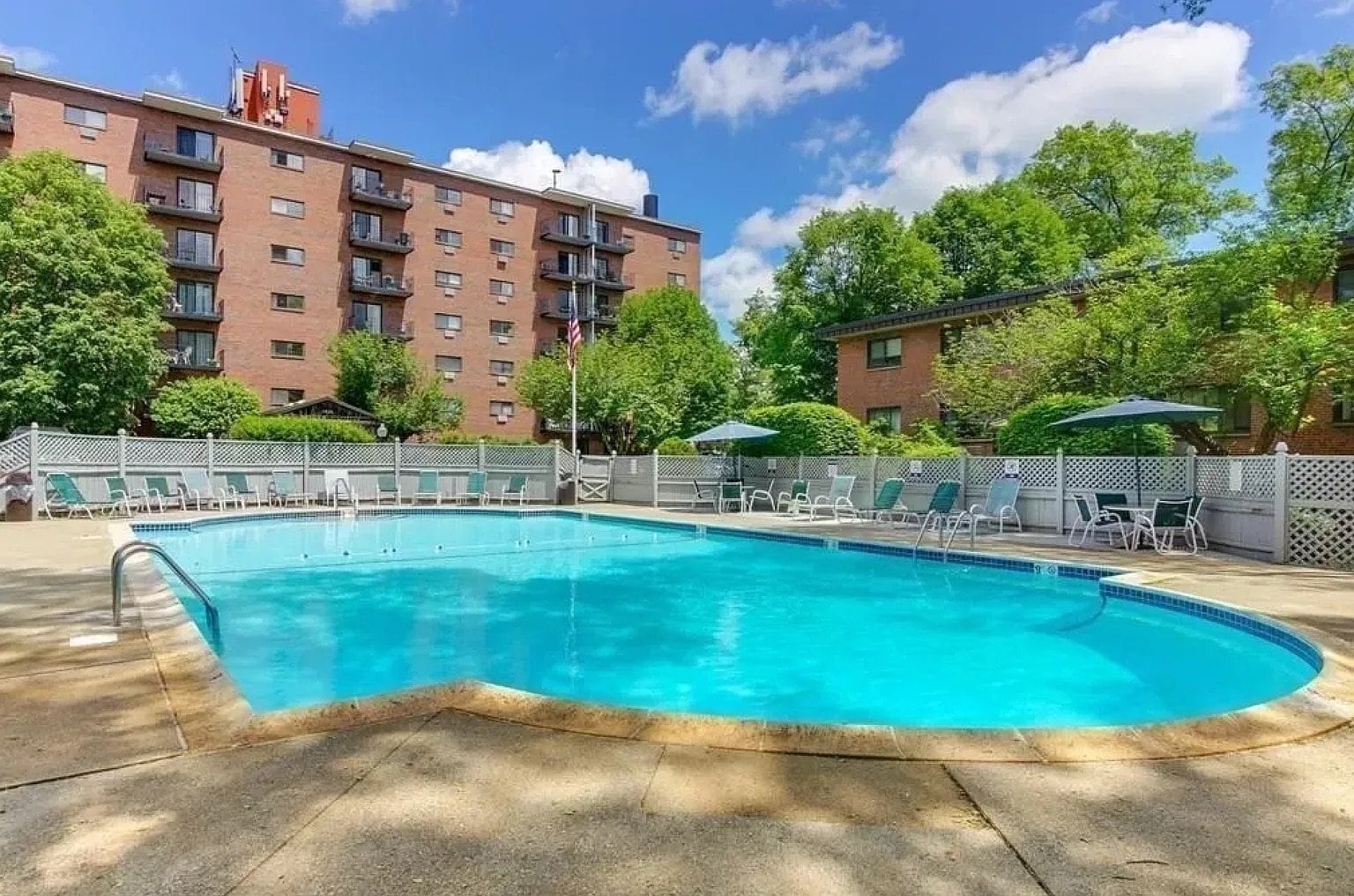 Building Photo - 1321 Worcester Rd