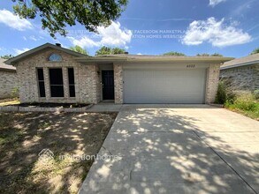 Building Photo - 4052 Staghorn Cir N