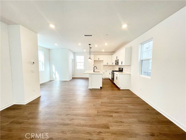 Building Photo - 4446 S Bryant Pso