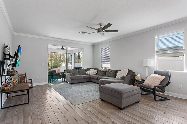 Building Photo - Newer Home in Wildlight!