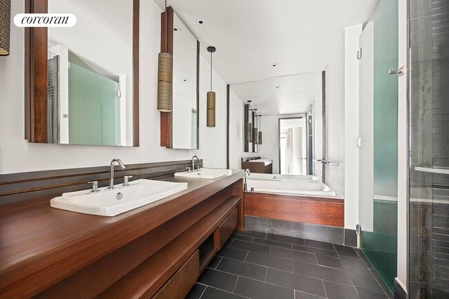 Building Photo - 40 Broad St