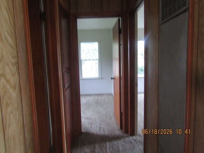 Building Photo - Charming 2-Bedroom Home in Northwest Lawton