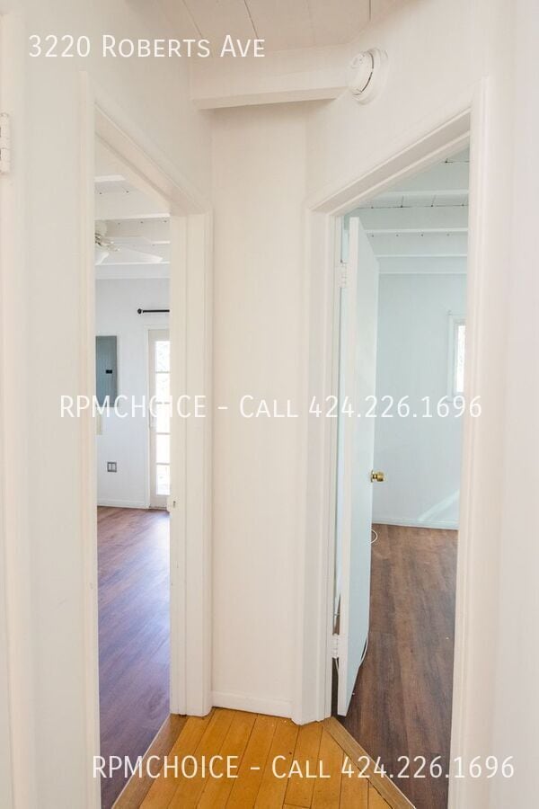 Building Photo - 3220 Roberts Ave