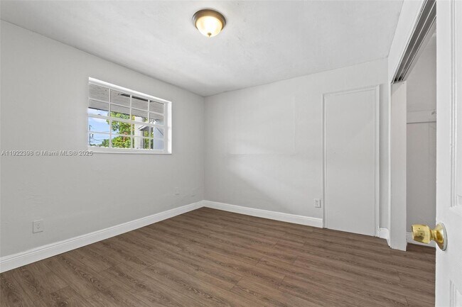 Building Photo - 11441 SW 2nd St