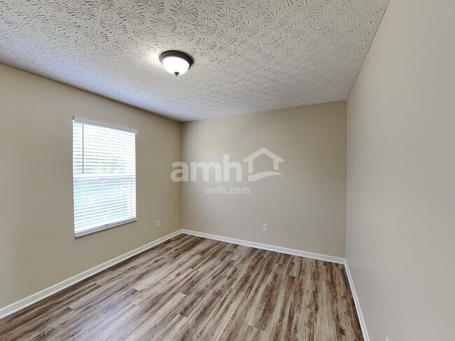 Building Photo - 5676 Canal Bridge Dr