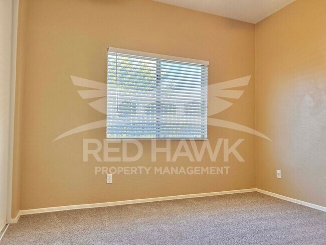 Building Photo - 5329 W Glass Ln