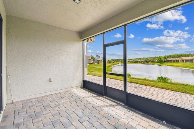 Building Photo - 829 Grand Canal Dr