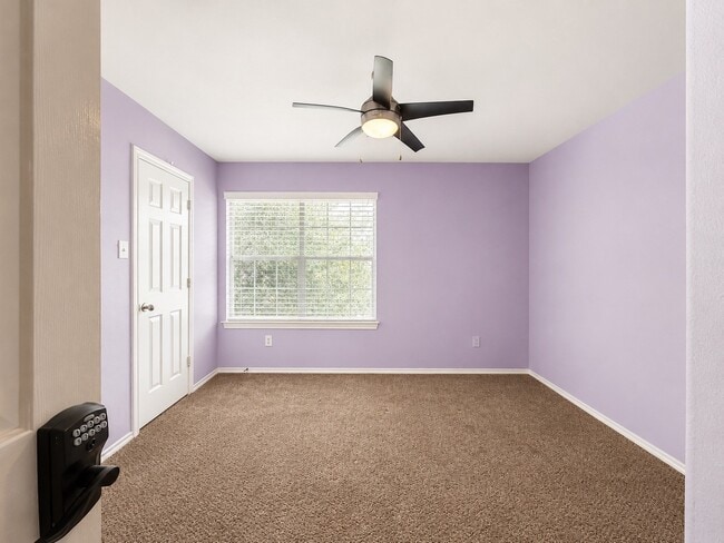 Building Photo - 11850 Ramla Place Trail