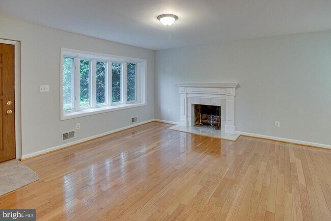 Building Photo - 12026 Waples Mill Rd