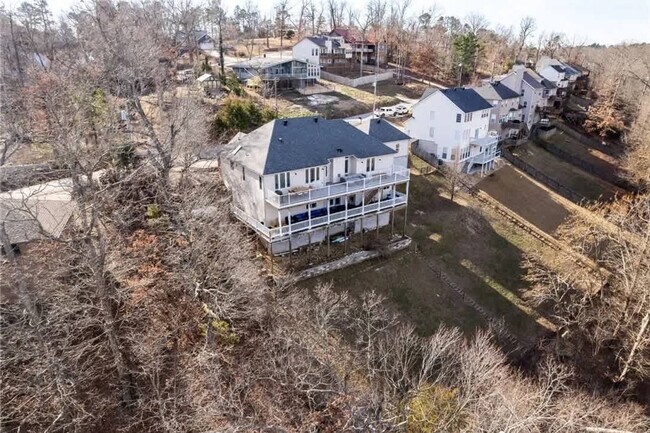 Building Photo - 38 Riviera Dr