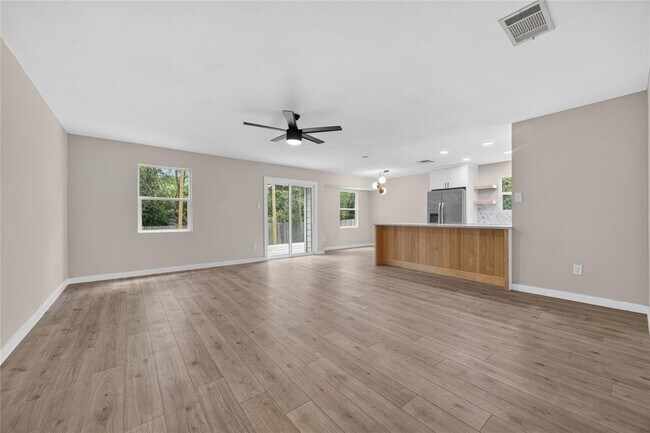 Building Photo - 6222 Wagon Bend