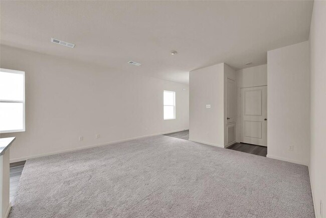 Building Photo - 583 Firemoon St