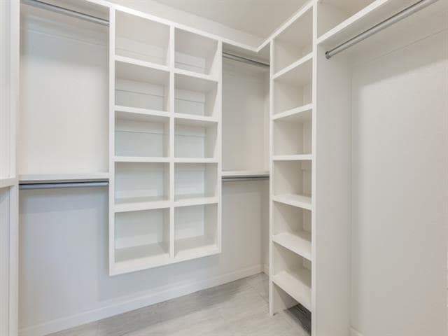 Building Photo - 1951 Bayside St