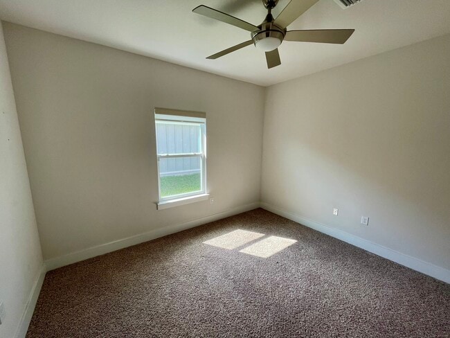 Building Photo - 3533 Sailfish Dr