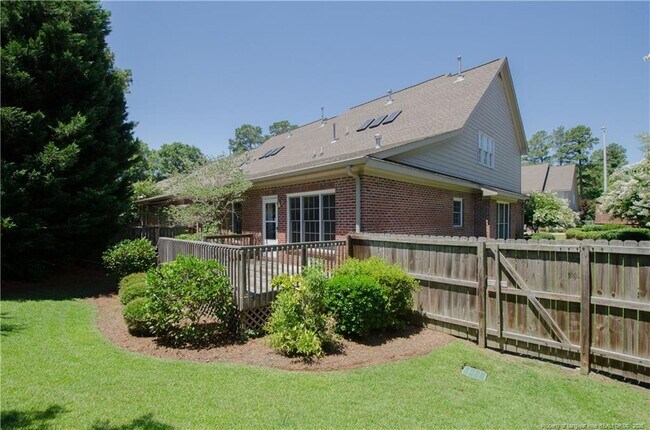 Building Photo - 107 Wynncrest Ln
