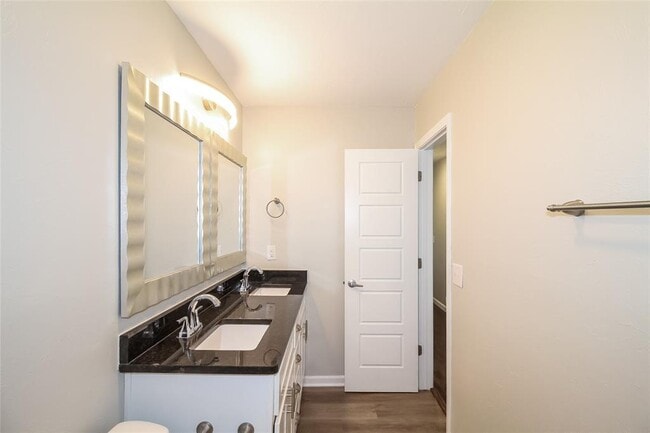 Building Photo - 6332 NW 58th Terrace