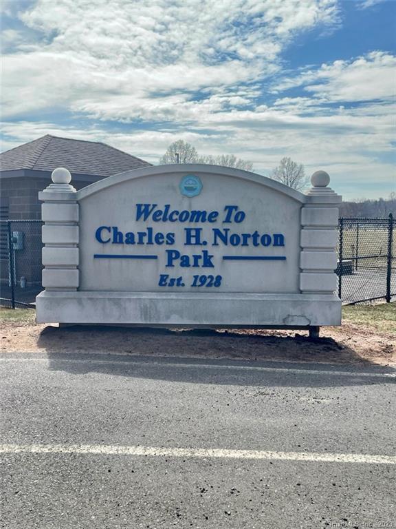 Building Photo - 114 S Washington St