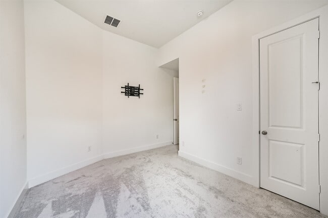 Building Photo - 16911 Lupine Mdw Ln