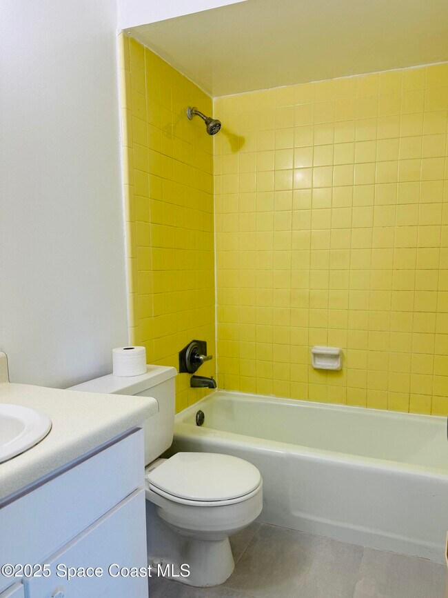 Building Photo - 4304 London Town Rd