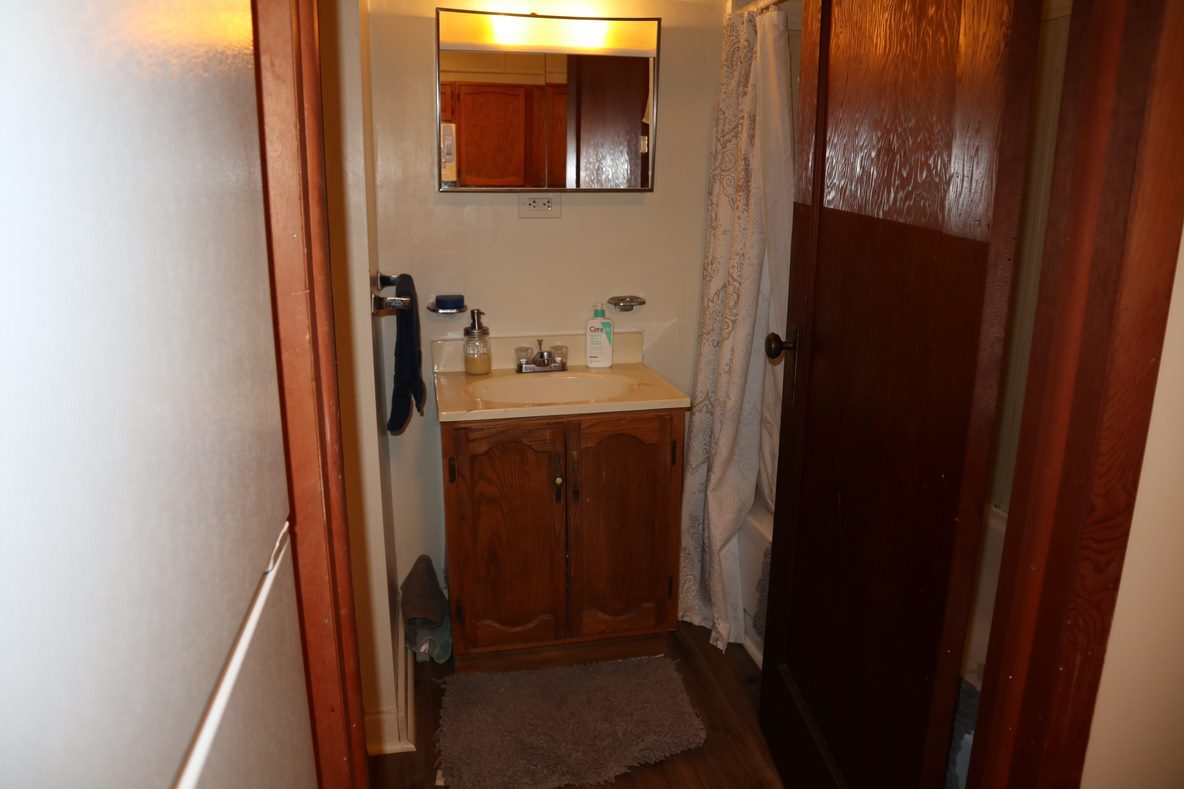 Building Photo - 602 2nd St