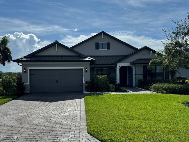Primary Photo - 19001 Aqua Shore Dr