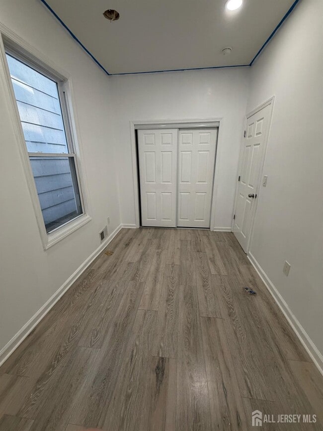 Building Photo - 228 2nd St