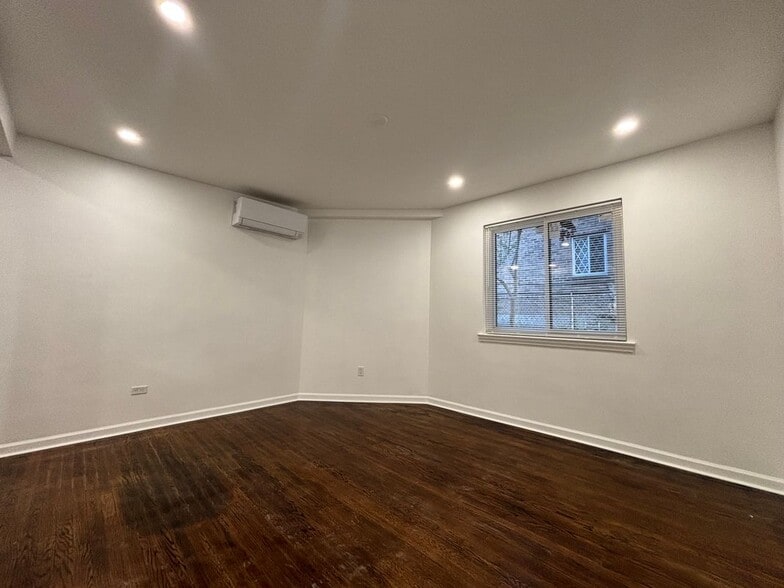Building Photo - 4252 Monticello Ave