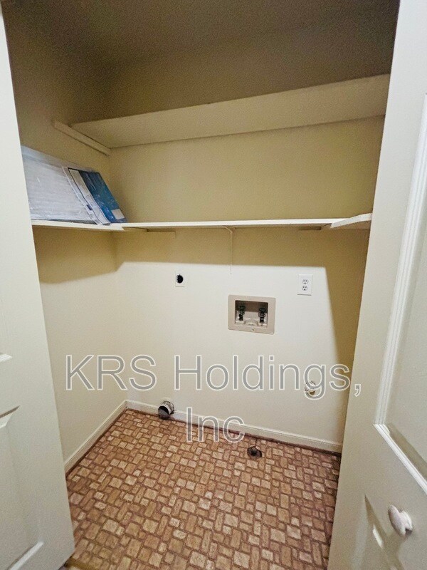 Building Photo - 12703 Mill Forest Ct