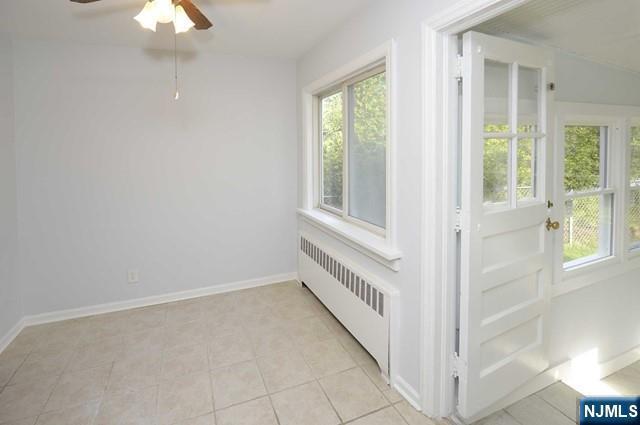 Building Photo - 38-49-49 Vanore Dr