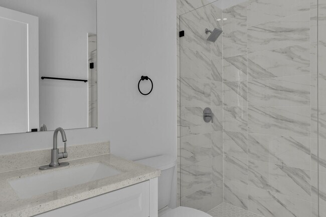 Building Photo - 31368 Ave I