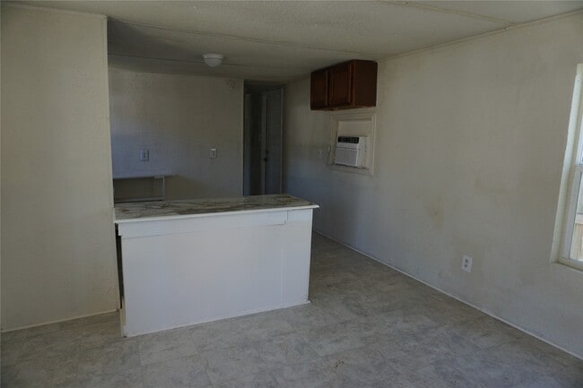 Building Photo - 8979 Gladewood