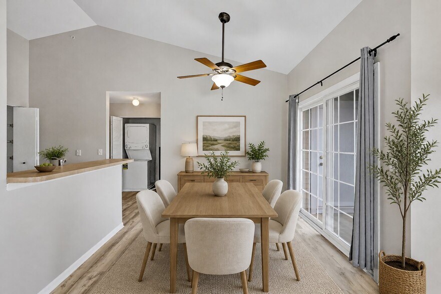 Building Photo - 222 Bertram Dr