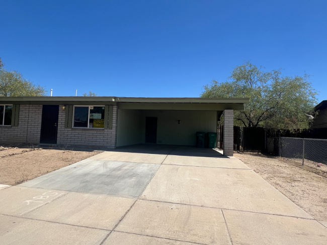 Building Photo - 7410 N Patriot Dr