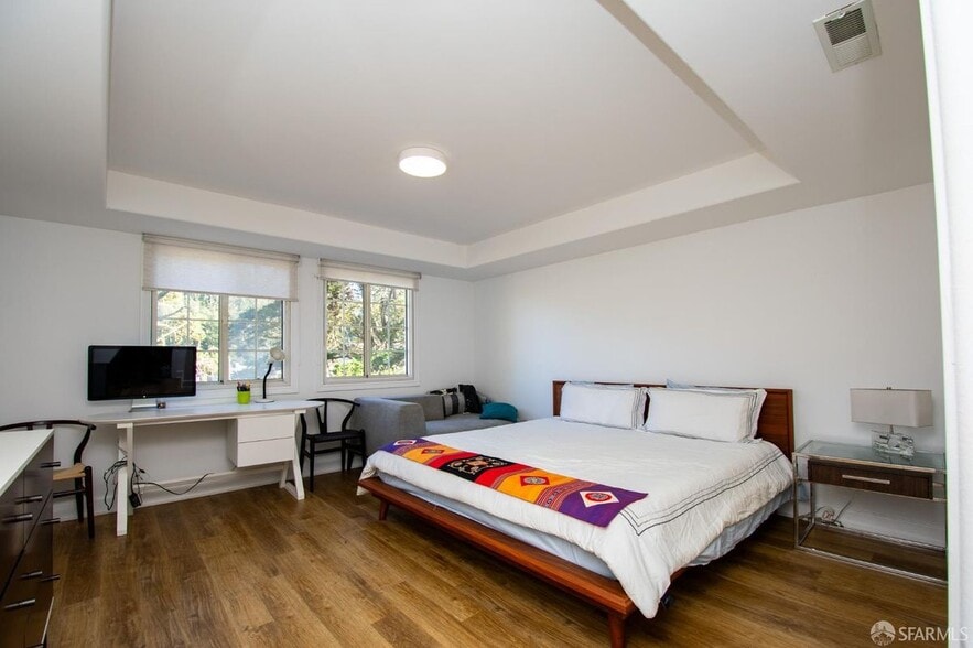 Building Photo - 127 Knockash Hill