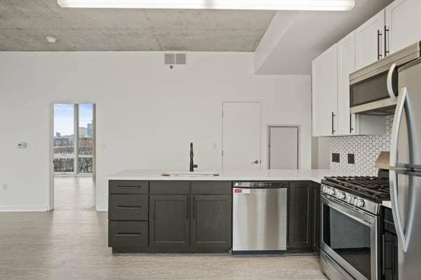 Building Photo - 1453 S State St