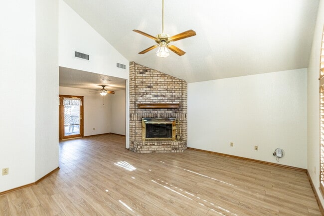 Building Photo - *Two Story Beauty in Preston Smith*