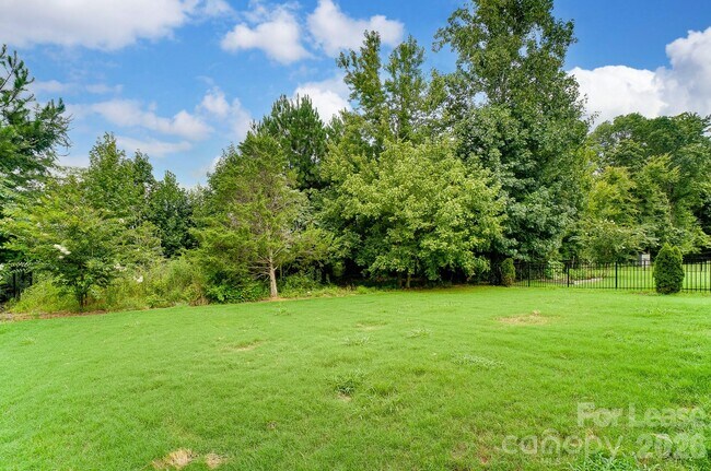 Building Photo - 2337 Abundance Ln