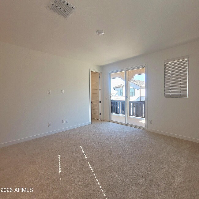 Building Photo - 9833 W Catalina Dr