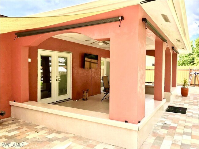 Building Photo - 1213 SE 21st Ave