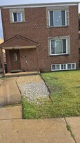 Building Photo - 5003 Church St