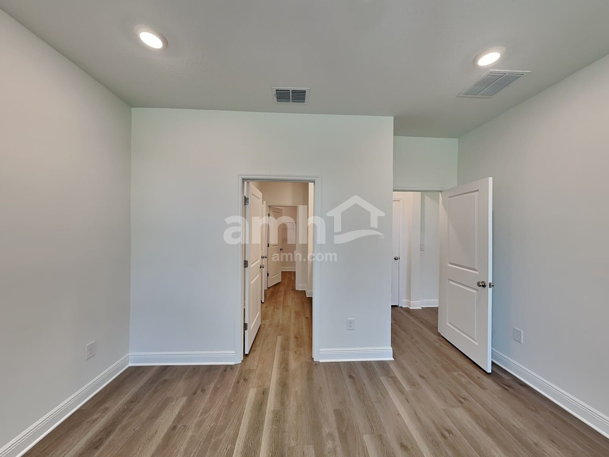 Building Photo - 14621 Cedar Trunk Ter