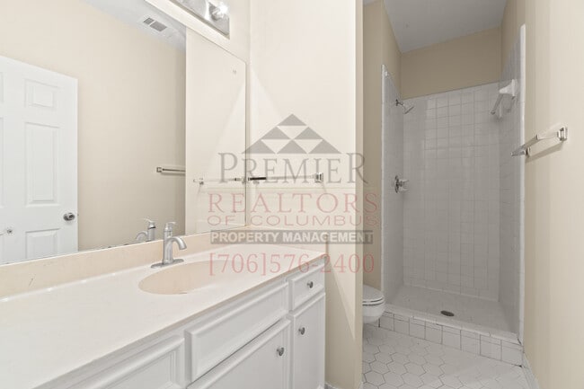 Building Photo - 6157 Bristol Blvd