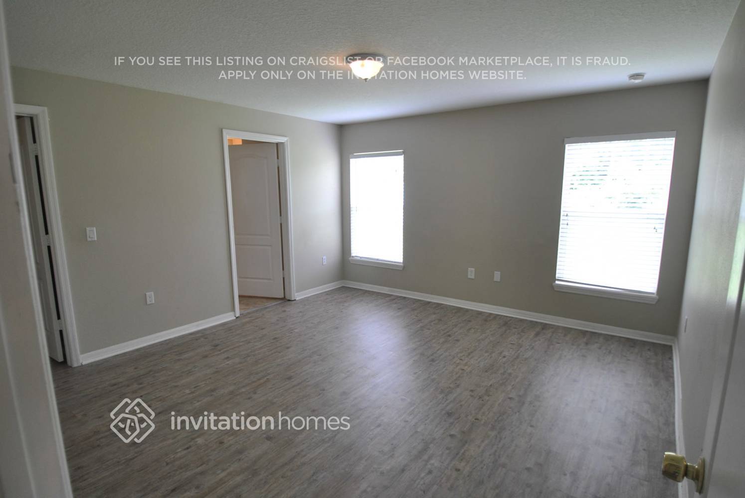 Building Photo - 3144 Dasha Palm Dr