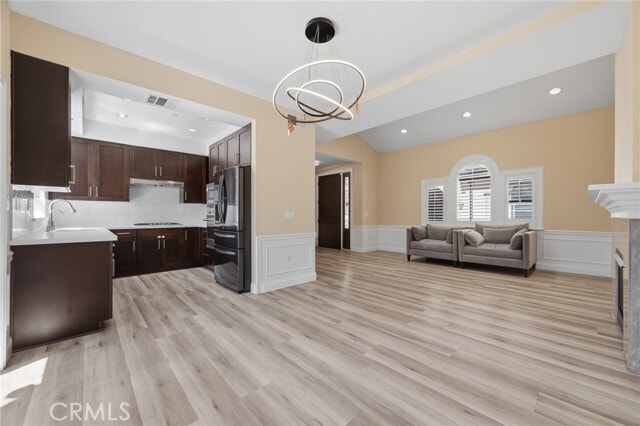 Building Photo - 612 S 2nd Ave