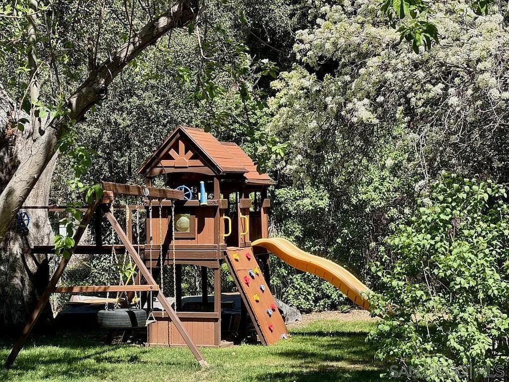 play structure - 7627 Pine Blvd