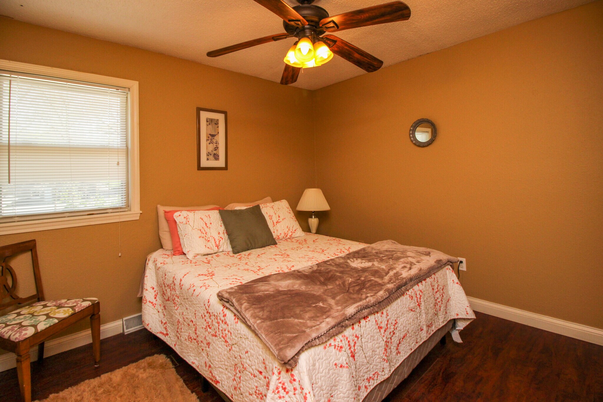 bedroom #3 - 405 Mimosa Ct